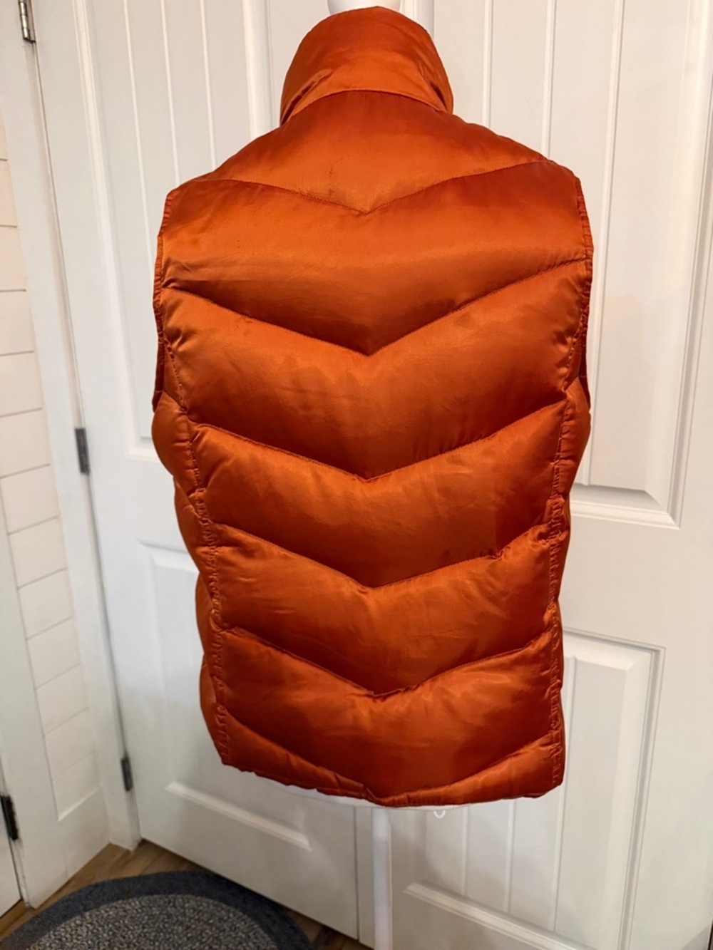 Eddie Bauer Woman's Petite Large Copper Goose Down Chevron Quilted Zip Up Vest - Picture 5 of 10